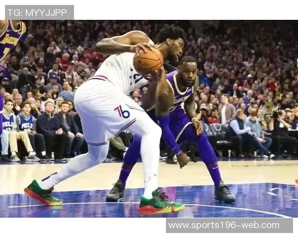 浓眉复出对决恩比德与乔治独行侠与76人激战在即