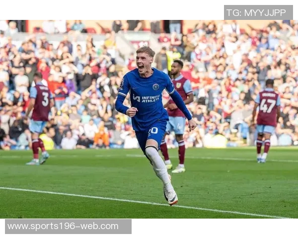 曼联今夏放弃签帕尔默转会计划因费用过高达1亿镑加周薪25万 曼联今夏放弃签帕尔默转会计划因费用过高达1亿镑加周薪25万